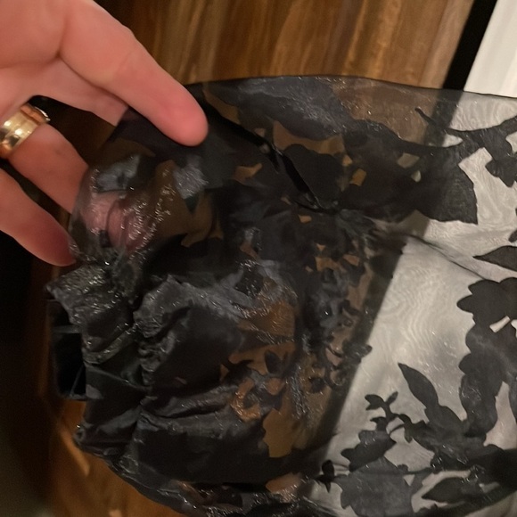 Zara sheer black/flower top size small - Picture 2 of 5